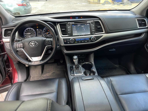 Imagen 9 de 15 de Toyota Highlander Xlt Americana