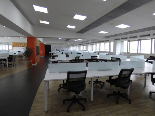 Oficinas En Arriendo Piso 4 Con Opción De Mobiliario Metropolis Bogotá