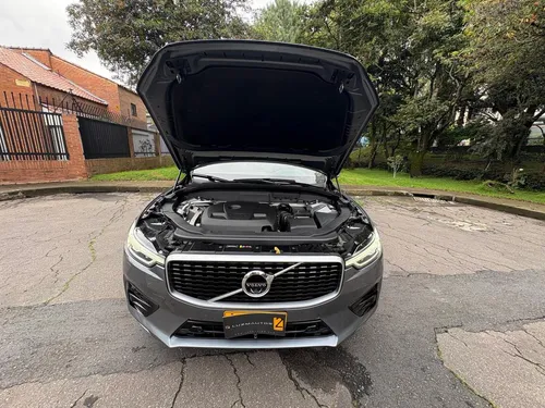 Volvo XC60 2.0 T6 R-design