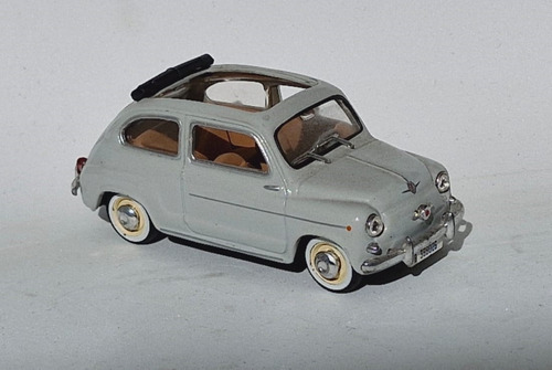 Solido 1/43 Seat 600 D - Superautitos