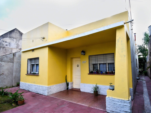Casa 4 Ambientes En Venta, Monte Grande