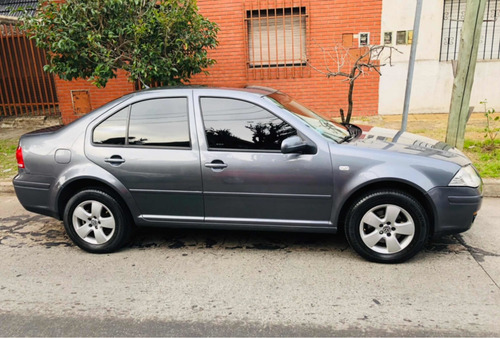 Volkswagen Bora 2.0 Trendline 115cv 2010
