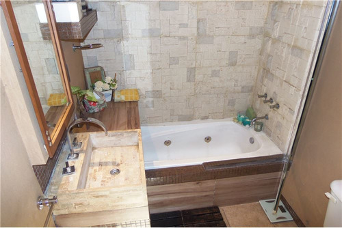 Venta Casa 5 Ambientes Cochera Quincho