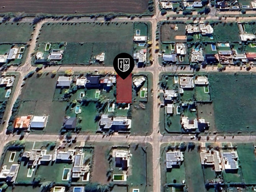 Terreno De 611m² En Las Acequias, Roldan