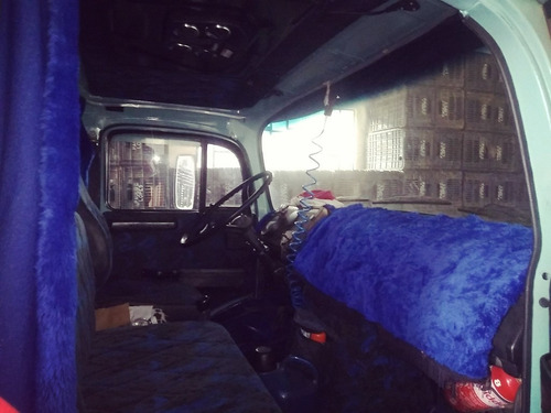 Mercedes Bens Truck 1114