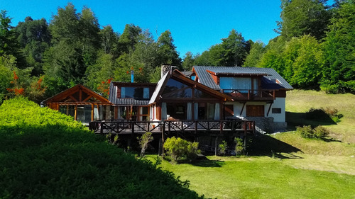Casa 4 Dormitorios En Venta/ Con Posibilidad De Alquilar Temporalmente Con Piscina Climatizada Villa La Angostura Premium