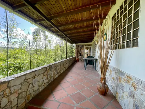 Venta De Casa Urb. Avp. Jr