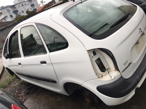 Imagem 2 de 6 de (12) Sucata Citroen Xsara Picasso 2.0 2004 (retirada Peças)