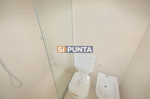 Imagen 12 de 28 de Apartamento En Playa Brava Venta