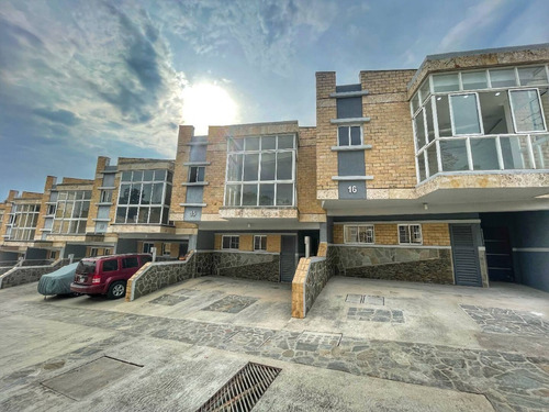 Imagen 1 de 14 de Townhouse Ubicado En Colinas De Guataparo Obra Gris Conjunto Privado A5b468