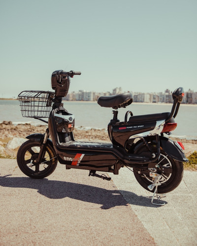 Imagen 9 de 25 de Scooter Eléctrico Max350 Hasta 55km Autonomía 100%financiado