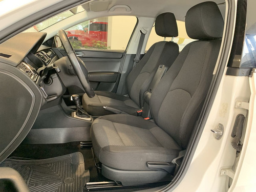 Imagen 14 de 15 de Seat Toledo 2017 1.4 Style Dsg