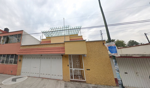 Casa En Venta En Calle Francita 110, Petrolera, Azcapotzalco, 02480 Ciudad De México, 15 Ajrj