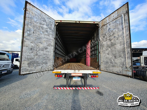 Carreta Semi Reboque Baú Facchini 3 Eixos C/ Pneus 28 Pallet