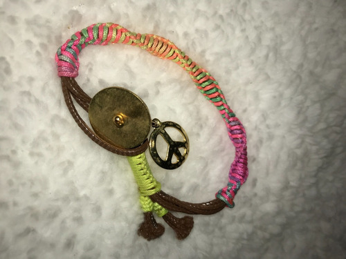 Imagen 6 de 8 de Pulseras Tejidas