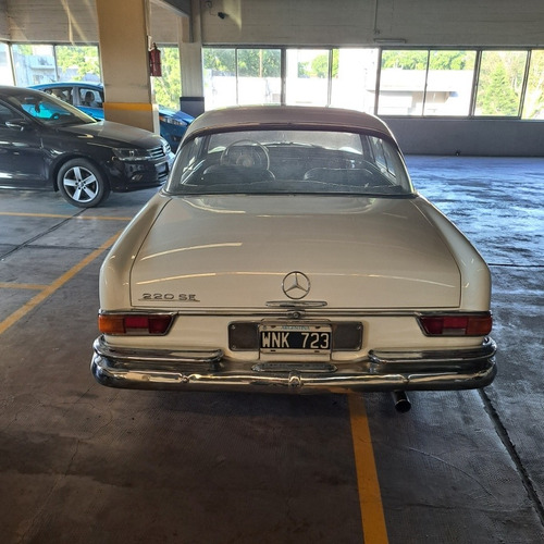 Imagen 7 de 25 de Mercedes Benz 220se