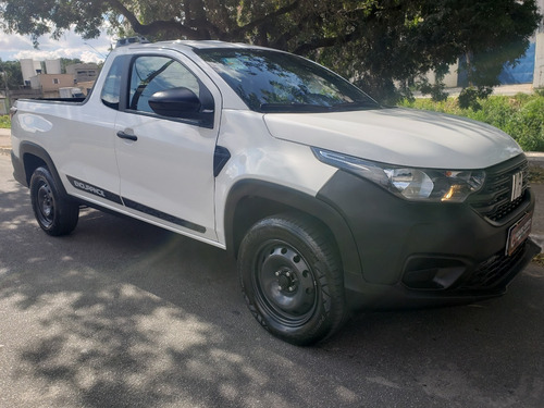 Imagem 1 de 14 de Fiat Strada Endurance Cs 1.4 Flex 2021