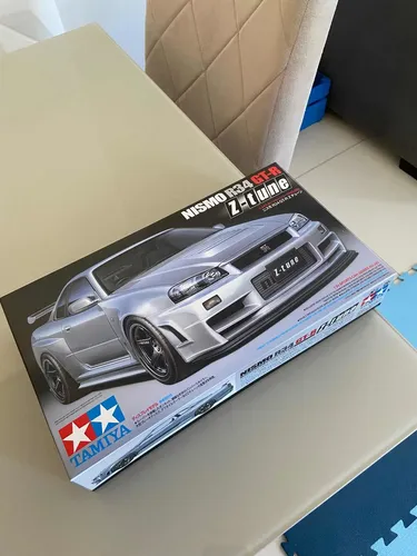 Skyline Gtr R34 Nismo Z-tune Tamiya Miniatura 1/24 Montar