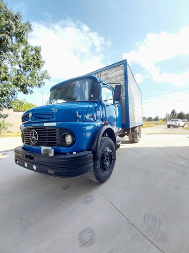 Mercedes Benz 1114