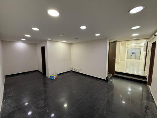 Local De 194m2 Los Andes Remodelado A Pasos De Plaza Armas