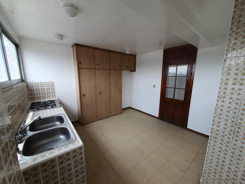 Edificio Comercial En Venta En La Colonia Gabriel Ramos Millán