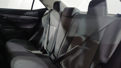 Toyota Corolla 1.8 Base At