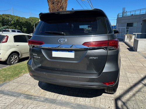 Toyota Hilux SW4 2.8 Srx 177cv 4x4 7as At