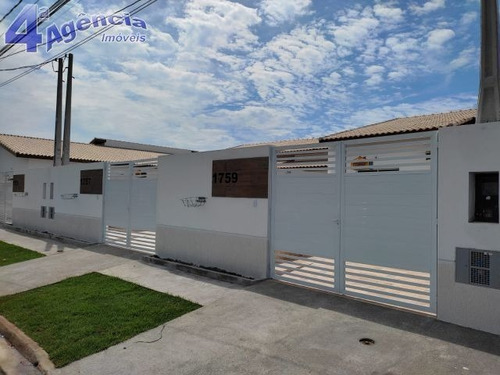 Imagem 2 de 10 de Casa Na Praia Com 3 Dormitórios Sendo 1 Suíte, Piscina E Churrasqueira