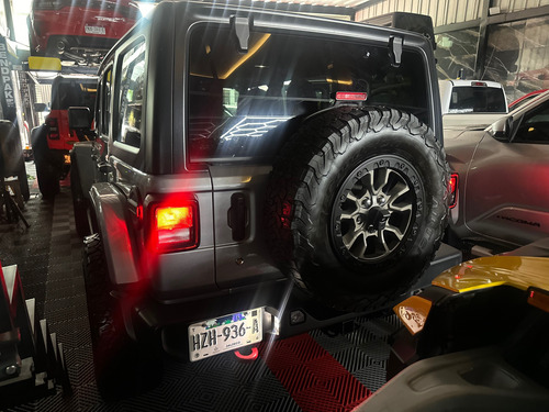 Jeep Wrangler 3.7 Unlimited Rubicon 3.6 4x4 At
