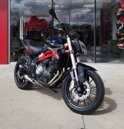 Benelli 302s - Tomamos Tu Moto Usada - 100% Financiada