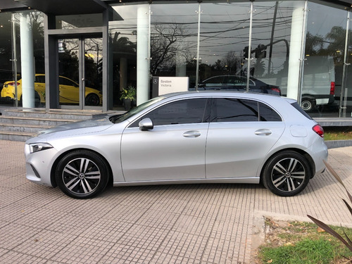Imagen 2 de 6 de Mercedes Benz A 200 Progressive Hatchback 2019 Conc Oficial