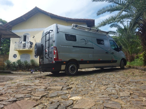 Imagem 13 de 14 de Renault