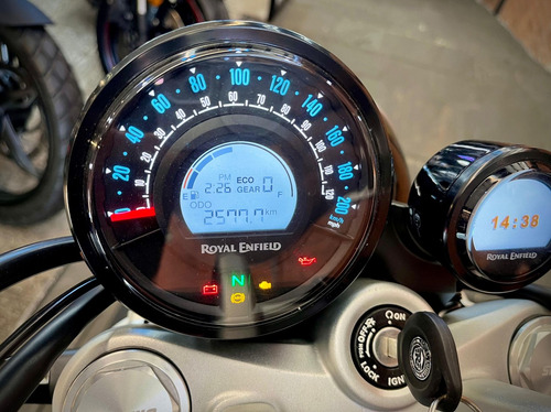 Royal Enfield Super Meteor 650