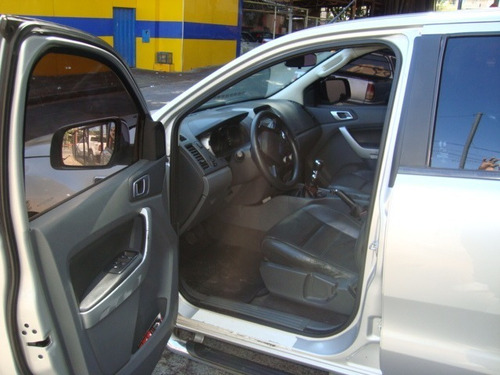 Ford Ranger 3.2 Xlt 4x4 Cd 20v Diesel 4p Manual