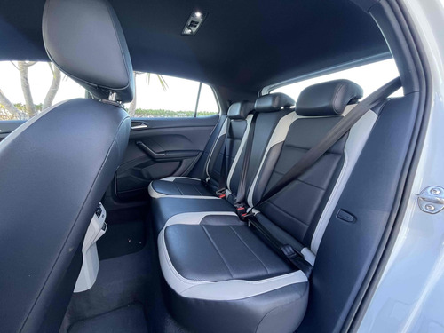 Volkswagen T-Cross 1.4 250 TSI TOTAL FLEX HIGHLINE AUTOMÁTICO