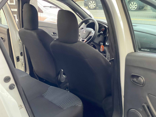 Imagem 7 de 14 de Renault Logan 1.0 12v Sce Flex Life Manual