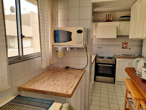 Apartamento En Peninsula Con Vista Directa Al Mar!!- Ref: 2422