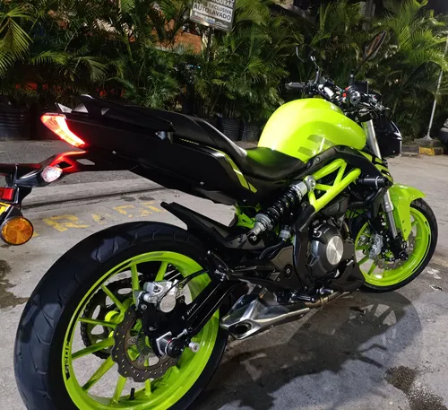 Benelli 302s 2023 Verde
