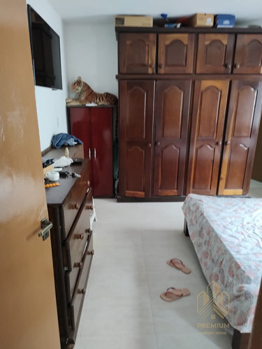 Imagem 3 de 15 de Casa 03 Dorm. Em Cachoeirinha - Bom Jesus Dos Perdões - 11256