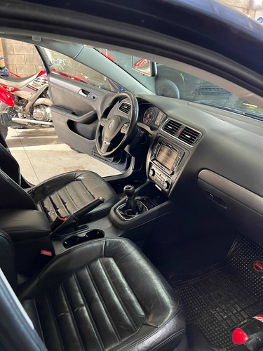 Imagen 5 de 5 de Volkswagen Vento 2011 2.0 Sportline Tsi 200cv
