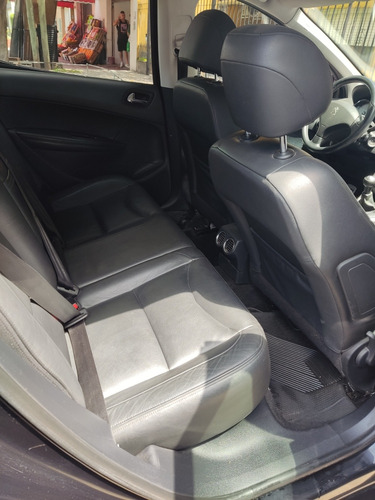 Peugeot 308 2.0 Feline 143cv