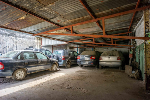 Imagen 4 de 4 de Venta: Terreno Tapialado Y Semitechado En Barrio Azcuénaga- Rosario.