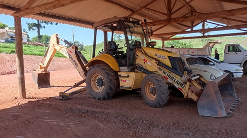 Vendo Retroescavadeira New Holland