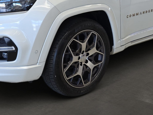 Jeep Commander 1.3 T270 TURBO FLEX OVERLAND AT6
