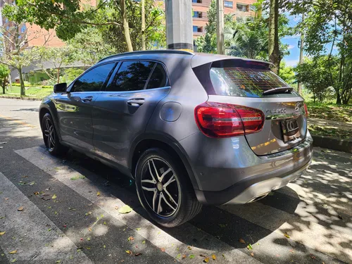 Mercedes-Benz Clase GLA 1.6 Urban