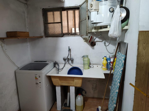 Imagen 13 de 17 de Casa De 4 Ambientes En 2 Plantas