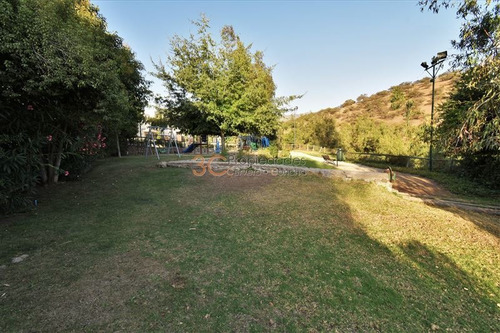 Imagen 13 de 30 de Inmobiliaria / Colegio Mayflower / Terreno Para Proyecto