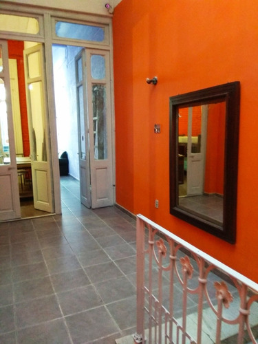 Imagen 3 de 14 de Residencia Estudiantil Femenina Habitación Alojamiento