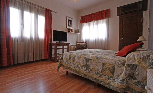 Chalet 4 Ambientes Bahia Blanca En Pleno Centro