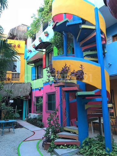 Imagen 2 de 13 de Oportunidad! Hotel En El Centro De Playa Del Carmen P3557